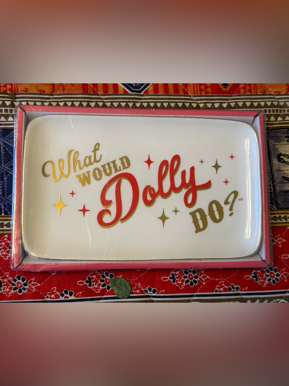 Dolly Parton 'What Would Dolly Do?' Trinket Tray - Red & Gold